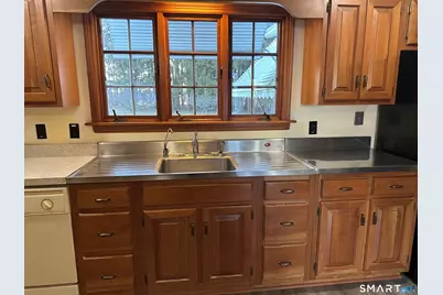 989 North Farms Road, Wallingford, CT 06492 - Photo 10