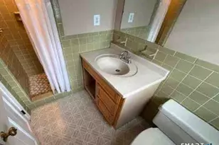 225 Ox Yoke Dr, Berlin, CT 06037 - Photo 8