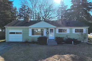 52 Cedar Dr, North Stonington, CT 06359 - Photo 2