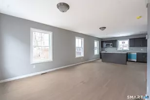 27 Hall Ave, Wallingford, CT 06492 - Photo 6