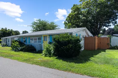 4 North Street, Madison, CT 06443 - Photo 1