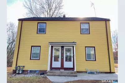 35 Baltic Street, Hartford, CT 06112 - Photo 1