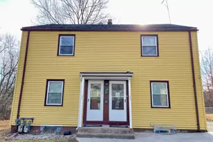 35 Baltic St, Hartford, CT 06112 - Photo 1