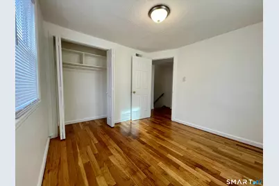 35 Baltic Street, Hartford, CT 06112 - Photo 12