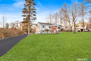 21 Donna Dr, New Fairfield, CT 06812 - Photo 6