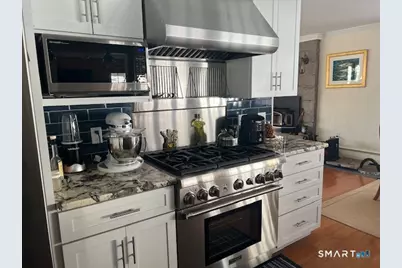 51 West Lake Avenue, Guilford, CT 06437 - Photo 10