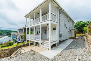 14 Rosemary St, New London, CT 06320 - Photo 2