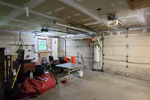 5 Atlantic Ave, Norwich, CT 06360 - Photo 12