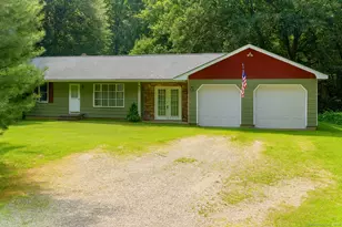 5 Atlantic Ave, Norwich, CT 06360 - Photo 1