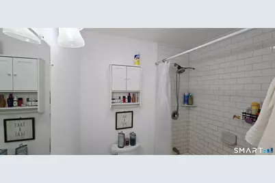 5 Atlantic Avenue, Norwich, CT 06360 - Photo 8