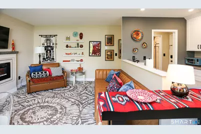 36 Turn Of River Road #APT B3, Stamford, CT 06905 - Photo 12