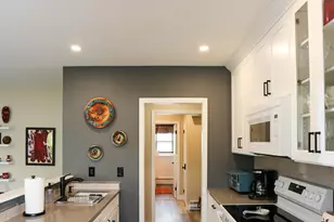 36 Turn of River Rd, Stamford, CT 06905 - Photo 14