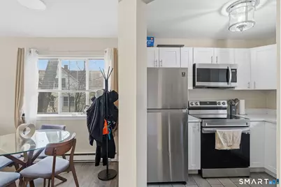 117 Hamden Avenue #APT I, Waterbury, CT 06704 - Photo 12