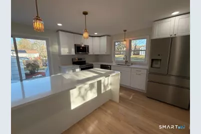 26 Kelly Road, Hamden, CT 06518 - Photo 14