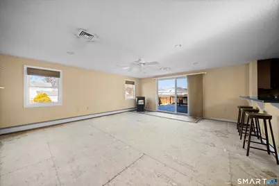 30 Jackson Street, Windsor Locks, CT 06096 - Photo 6