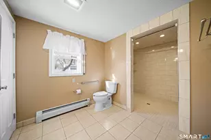 30 Jackson St, Windsor Locks, CT 06096 - Photo 10