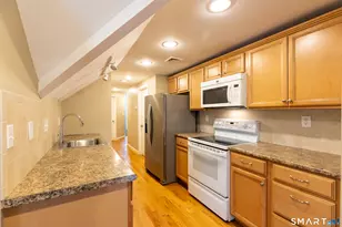 772 Farmington Ave, West Hartford, CT 06119 - Photo 8