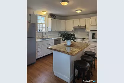 174A Post Road West, Westport, CT 06880 - Photo 2