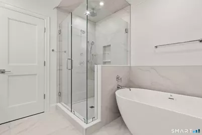 100 New England Avenue, Fairfield, CT 06824 - Photo 8