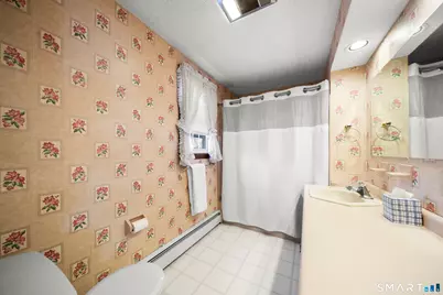 94 Raymond Road, Windsor Locks, CT 06096 - Photo 20