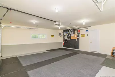 5 Mendes Road, Danbury, CT 06811 - Photo 26