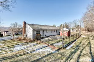 323 Highfield Dr, Torrington, CT 06790 - Photo 34