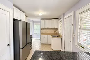 [Address not provided], Waterbury, CT 06705 - Photo 4