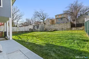 35 Euclid Ave, Stamford, CT 06902 - Photo 20