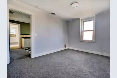 45 White Street #2nd floor, Shelton, CT 06484 - Photo 4