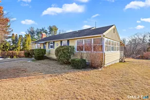 34 Perry Ave, Norwich, CT 06360 - Photo 10