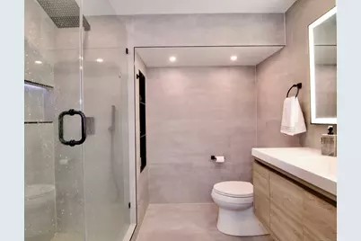 172 Hillandale Boulevard, Torrington, CT 06790 - Photo 38