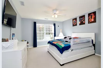 172 Hillandale Boulevard, Torrington, CT 06790 - Photo 30