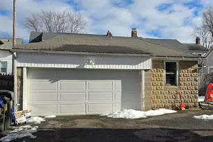 43 9th Ave, Danbury, CT 06810 - Photo 2