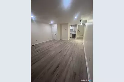 3370 Madison Avenue #10B, Bridgeport, CT 06606 - Photo 2