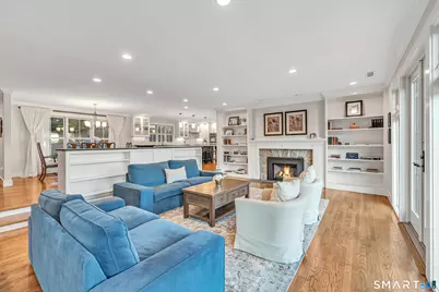 7 Hemlock Trail, Trumbull, CT 06611 - Photo 10