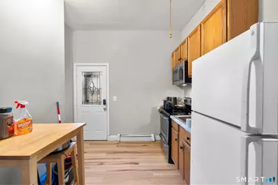 39 Cliff Street, Norwich, CT 06360 - Photo 16