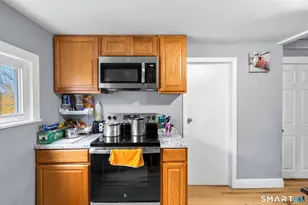 39 Cliff St, Norwich, CT 06360 - Photo 30