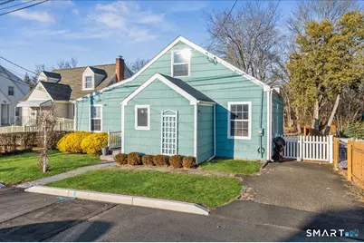 11 Margaret Street, Norwalk, CT 06851 - Photo 2