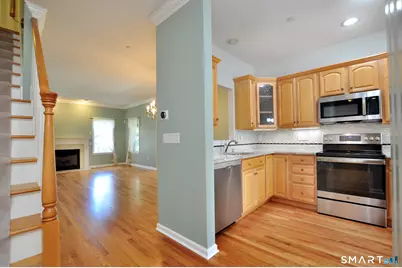 213 Kenswick Lane #213, Windsor, CT 06095 - Photo 8