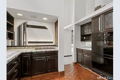 484 Cognewaugh Road, Greenwich, CT 06807 - Photo 8