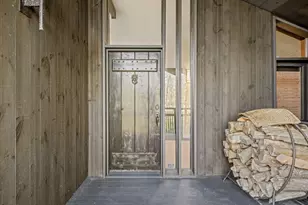 484 Cognewaugh Rd, Greenwich, CT 06807 - Photo 1