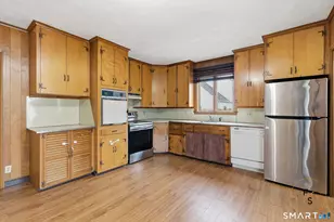 200 Francis St, New Britain, CT 06053 - Photo 10