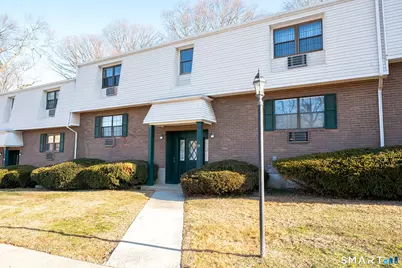 38 Enid Street #APT B, Bridgeport, CT 06606 - Photo 2