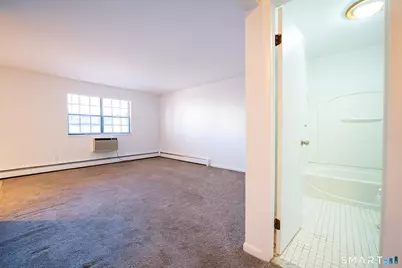 38 Enid Street #APT B, Bridgeport, CT 06606 - Photo 10
