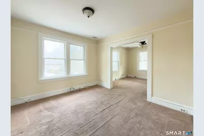 72 Roosevelt Avenue, Norwich, CT 06360 - Photo 8