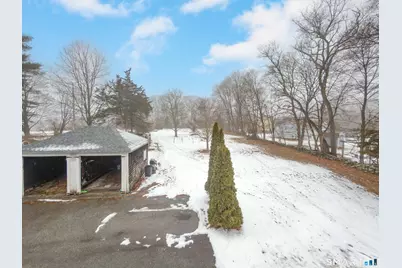 72 Roosevelt Avenue, Norwich, CT 06360 - Photo 4