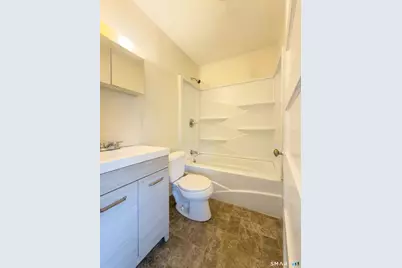 72 Roosevelt Avenue, Norwich, CT 06360 - Photo 16