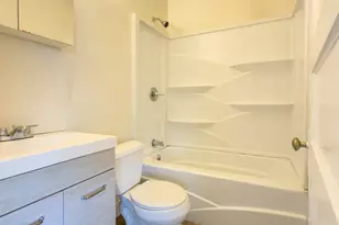 72 Roosevelt Ave, Norwich, CT 06360 - Photo 16