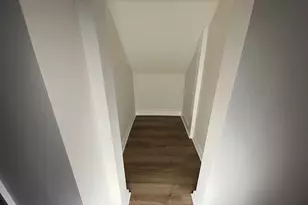 2 Broad St, New Britain, CT 06053 - Photo 8