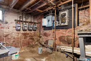 45 Cliff St, Norwich, CT 06360 - Photo 38